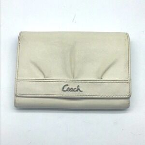 COACH off white leather wallet